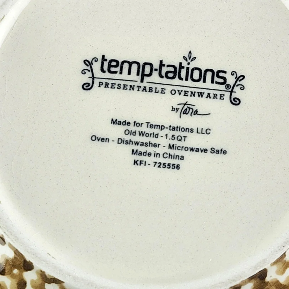 VTG Temptations By Tara Old World Ovenware Bowl Brown With Lid Trivet 1.5 Qt‎